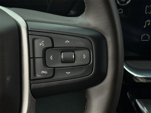 Used 2024 GMC Sierra 2500 Denali w/ Denali Reserve Package image 16