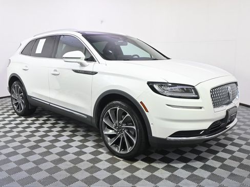 Used 2022 Lincoln Nautilus Reserve w/ Equipment Group 201A AWD/4WD image 8