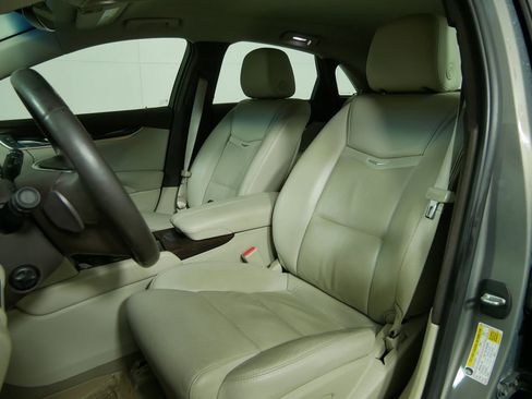 Used 2017 Cadillac XTS Luxury w/ Driver Awareness Package image 12