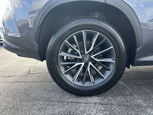 Used 2025 Lexus NX 250 FWD w/ Towing Package (2000 Lbs) image 31