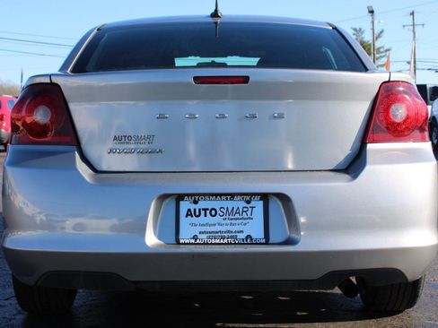 Used 2014 Dodge Avenger SE image 5