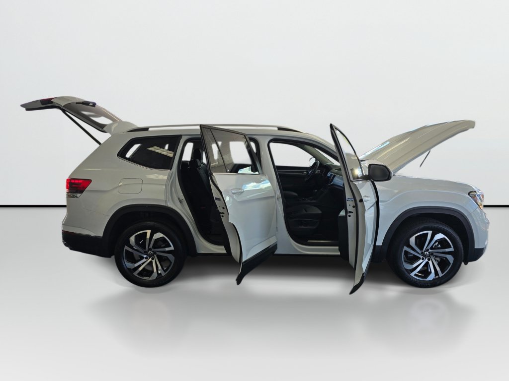Used 2023 Volkswagen Atlas SEL AWD/4WD image 9