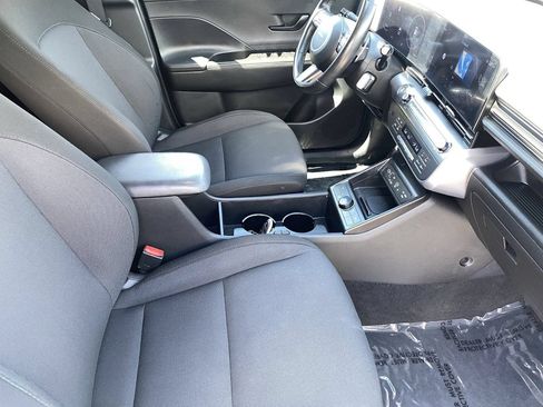Used 2024 Hyundai Kona SEL w/ Convenience Package FWD image 10