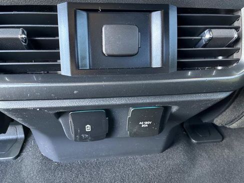 Certified 2023 Ford F150 XLT w/ Equipment Group 302A High image 17