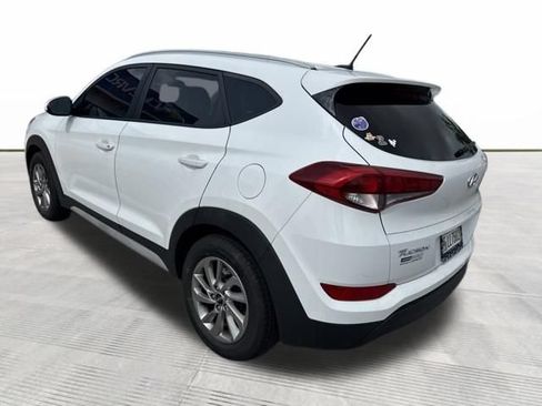 Used 2017 Hyundai Tucson SE w/ SE Popular Package 02 AWD/4WD image 2