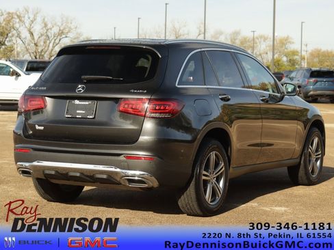 Used 2021 Mercedes-Benz GLC 300 4MATIC image 7
