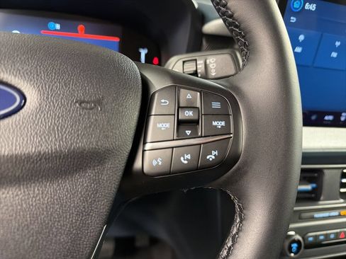 New 2026 Ford Maverick XLT w/ XLT Luxury Package AWD/4WD image 18