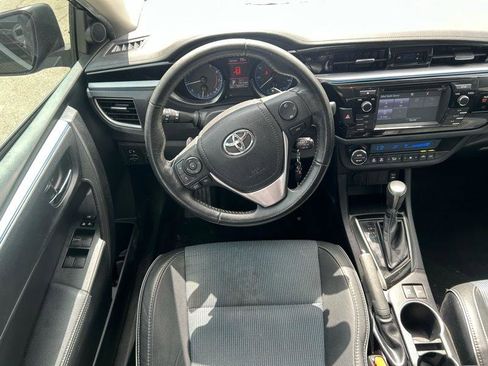 Used 2016 Toyota Corolla S image 9