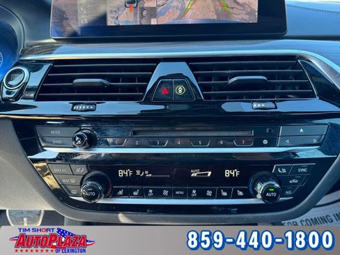 Used 2019 BMW M550i xDrive w/ Premium Package image 31