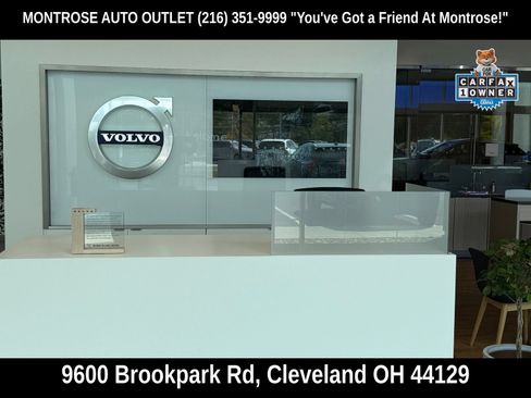 Certified 2023 Volvo XC90 B5 Core w/ Climate Package AWD/4WD image 13