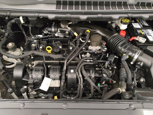 Used 2019 Ford Edge SEL image 30