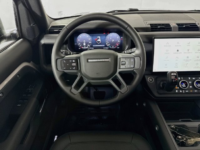 New 2026 Land Rover Defender 110 X-Dynamic SE AWD/4WD image 25