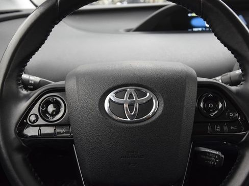 Used 2020 Toyota Prius Prime XLE FWD image 21