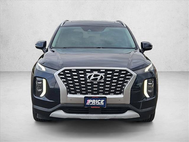 Used 2022 Hyundai Palisade SEL w/ 8P Bench Seat Package FWD image 2