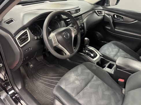 Used 2016 Nissan Rogue S FWD image 9