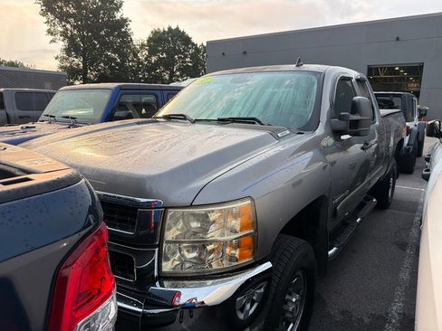 Used 2007 Chevrolet Silverado 2500 LT w/ 1LT Convenience Package RWD image 4
