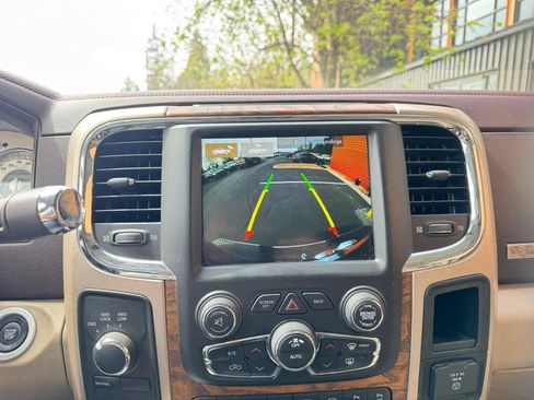 Used 2018 RAM 2500 Longhorn w/ Longhorn Southfork Package AWD/4WD image 19