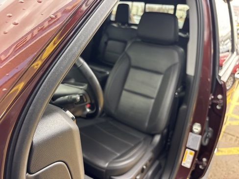 Used 2024 Chevrolet Silverado 2500 LTZ w/ LTZ Convenience Package image 23