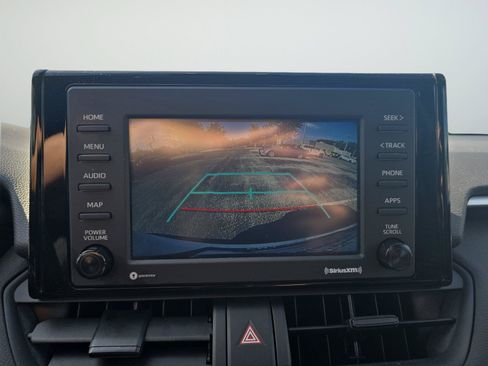 Used 2022 Toyota RAV4 XLE w/ XLE Grade Weather Package FWD image 16
