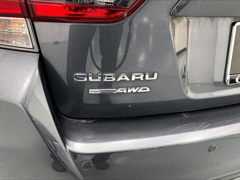 Used 2022 Subaru Impreza 2.0i Limited image 29