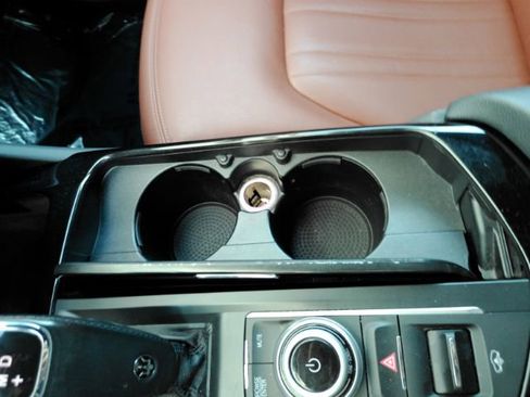 Used 2022 Maserati Levante GT image 50