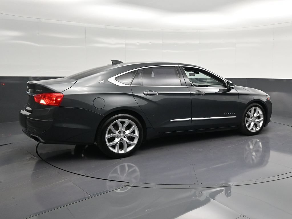 Used 2018 Chevrolet Impala Premier FWD image 3