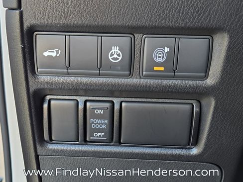 Used 2021 Nissan Armada Platinum w/ Captain's Chairs Package image 23