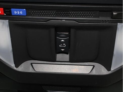 New 2026 Subaru Forester Premium image 30