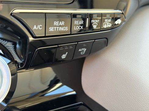 Certified 2026 Acura MDX SH-AWD image 35