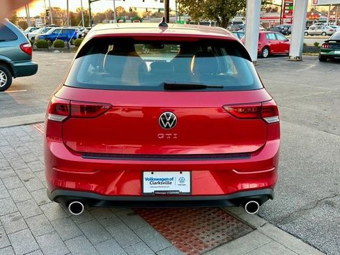 New 2026 Volkswagen GTI SE FWD image 6