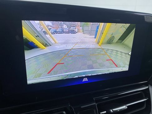 Certified 2024 Chevrolet TrailBlazer LT w/ LT Cold Weather Package image 6