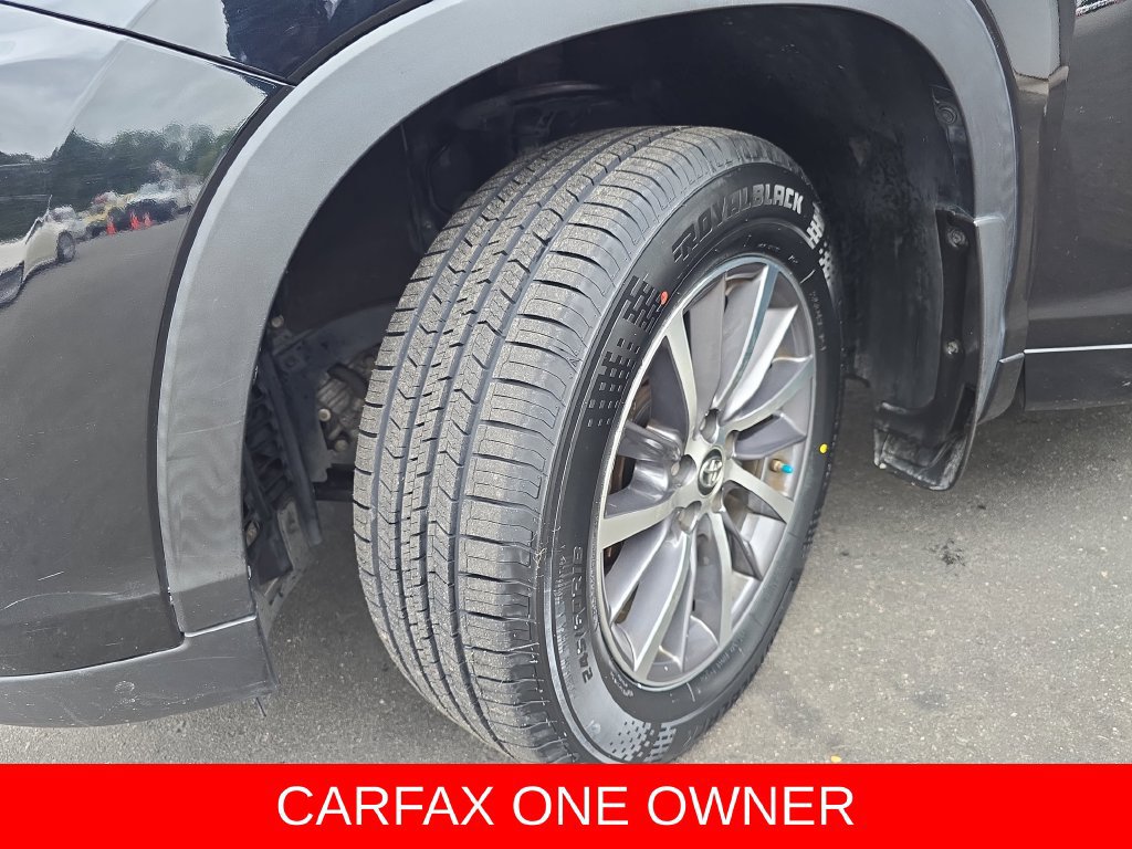 Used 2017 Toyota Highlander XLE AWD/4WD image 34