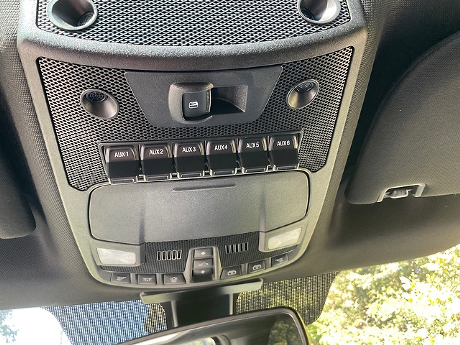 Used 2018 Ford F150 Raptor w/ Equipment Group 802A Luxury AWD/4WD image 20