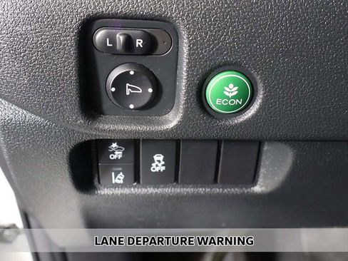 Used 2022 Honda Pilot Special Edition image 6