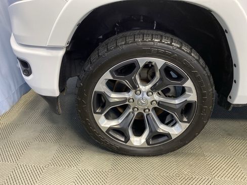 Certified 2023 RAM 1500 Limited w/ Body Color Bumper Group image 51