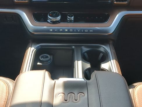 New 2026 Ford Expedition King Ranch AWD/4WD image 17
