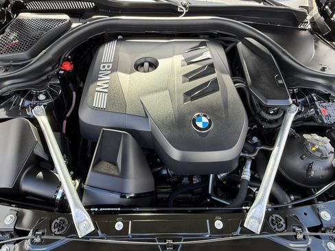 Certified 2026 BMW 530i RWD image 33