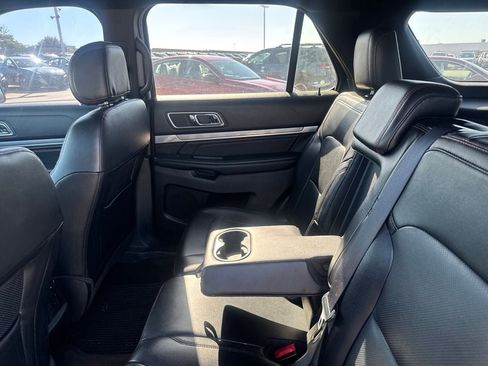 Used 2016 Ford Explorer Sport w/ Equipment Group 401A AWD/4WD image 37