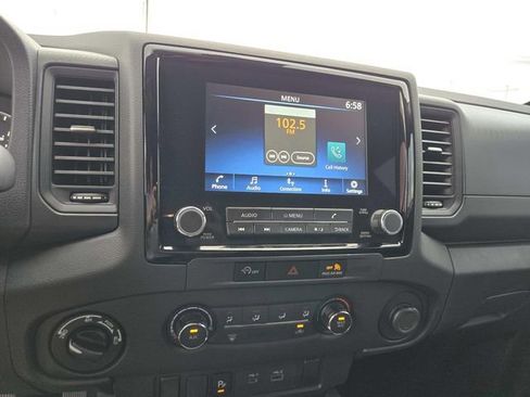 Used 2024 Nissan Frontier S w/ Technology Package AWD/4WD image 21