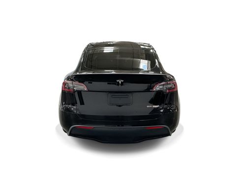 Certified 2023 Tesla Model Y Performance AWD/4WD image 5
