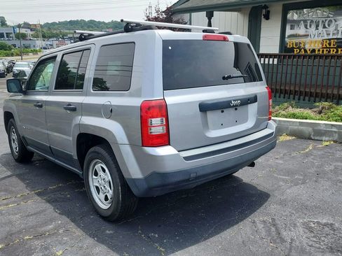 Used 2014 Jeep Patriot Sport image 7