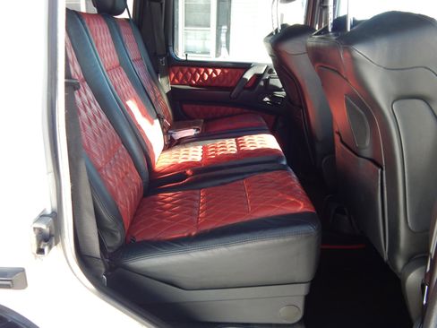 Used 2018 Mercedes-Benz G 63 AMG SPORT UTILITY 4-DR image 19