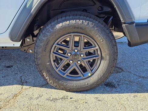 New 2026 Jeep Wrangler Unlimited Sport AWD/4WD image 10