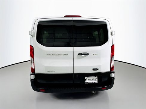 Used 2023 Ford Transit 350 XLT image 7
