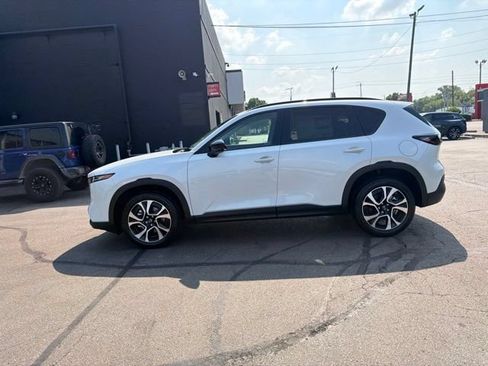New 2026 MAZDA CX-5 Preferred AWD/4WD image 17