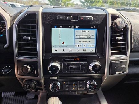 Used 2017 Ford F150 Lariat w/ Equipment Group 502A Luxury image 6