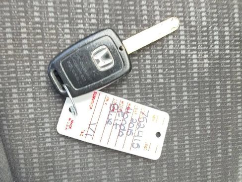 Used 2015 Honda Fit LX image 38