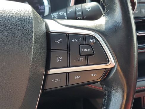 Certified 2022 Toyota Highlander XSE image 25