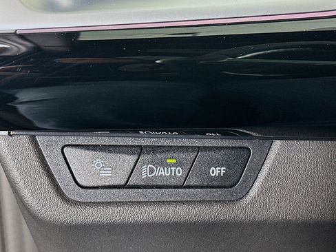 Used 2025 BMW X1 xDrive28i image 16