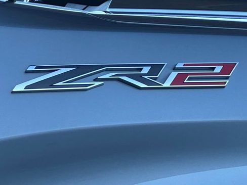 Used 2023 Chevrolet Silverado 1500 ZR2 w/ Technology Package image 7